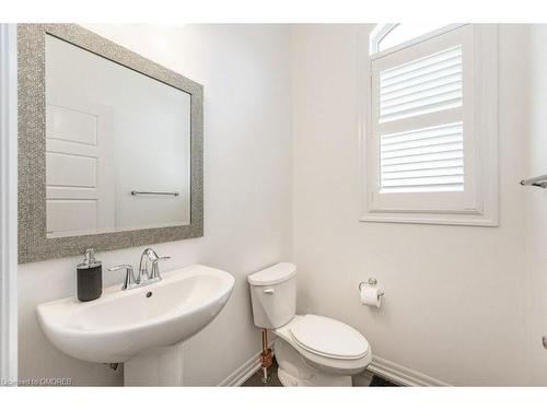 159 Beaveridge Avenue, Oakville, ON - Indoor Photo Showing Bathroom