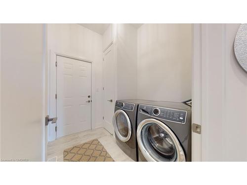 111 Clippers Lane, Thornbury, ON - Indoor Photo Showing Laundry Room