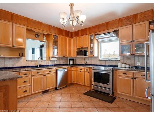 634159A Hwy 10, Mono, ON - Indoor Photo Showing Kitchen
