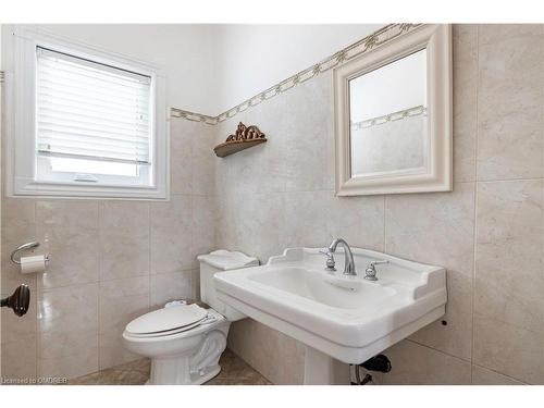 634159A Hwy 10, Mono, ON - Indoor Photo Showing Bathroom