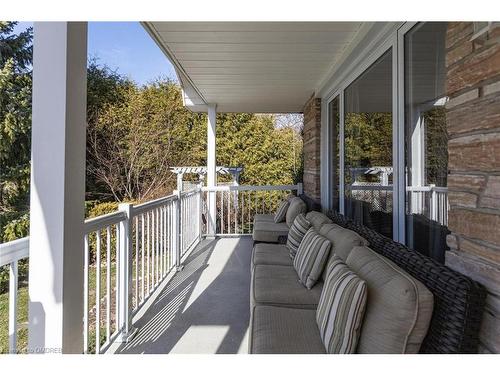 2254 Yates Court, Oakville, ON - Outdoor With Deck Patio Veranda With Exterior