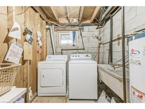 26-2445 Homelands Drive, Mississauga, ON - Indoor Photo Showing Laundry Room