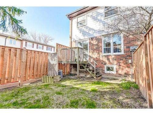 26-2445 Homelands Drive, Mississauga, ON - Outdoor With Exterior