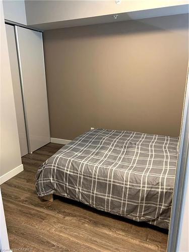 410-308 Lester Street, Waterloo, ON - Indoor Photo Showing Bedroom