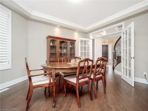 185 Holloway Terrace, Milton, ON - Indoor Photo Showing Dining Room