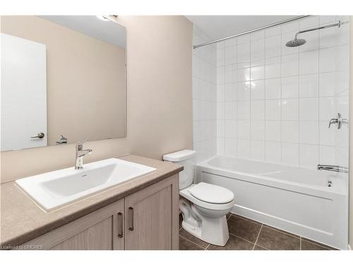 376 Appalachian Circle, Nepean, ON - Indoor Photo Showing Bathroom