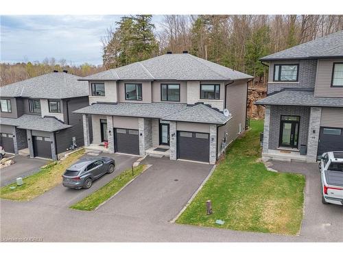 17 Cascade Lane Lane, Huntsville, ON - Outdoor With Facade