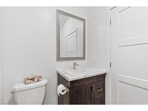 17 Cascade Lane Lane, Huntsville, ON - Indoor Photo Showing Bathroom