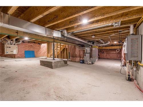 17 Cascade Lane Lane, Huntsville, ON - Indoor Photo Showing Basement