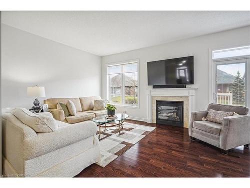 68 Galloway Trail, Welland, ON - Indoor Photo Showing Living Room With Fireplace