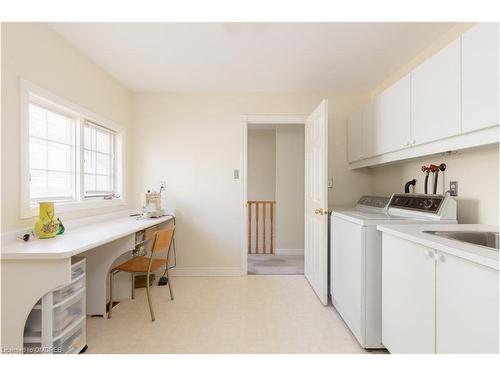 5069 Montclair Drive, Mississauga, ON - Indoor Photo Showing Laundry Room