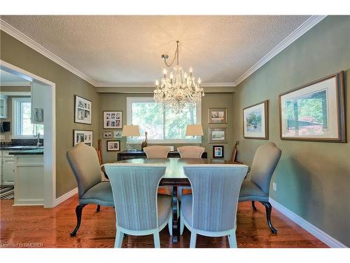 153 Wolfdale Avenue, Oakville, ON - Indoor Photo Showing Dining Room