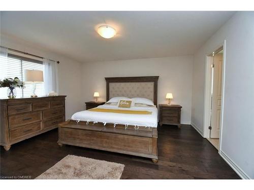 27 Spruce Crescent, Welland, ON - Indoor Photo Showing Bedroom
