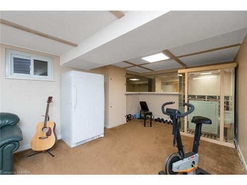 23 Parkview Place, Brampton, ON - Indoor Photo Showing Gym Room