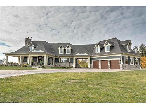 4496 Henderson Road, Milton, ON - Outdoor With Deck Patio Veranda With Facade