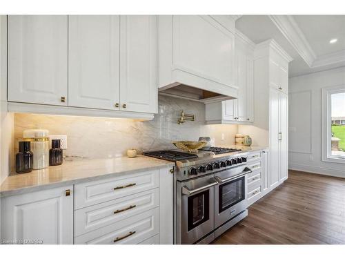 1408 Windham East Quartline Road, Windham, ON - Indoor Photo Showing Kitchen With Upgraded Kitchen