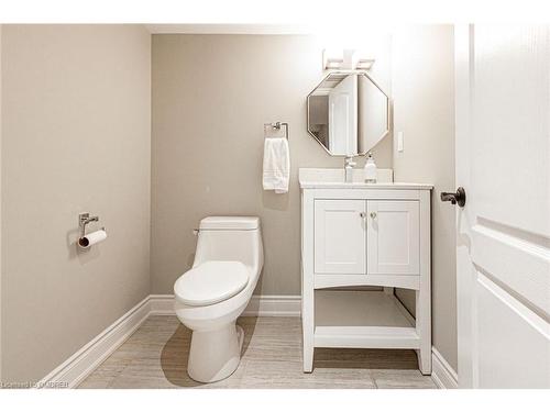279 Kincardine Terrace, Milton, ON - Indoor Photo Showing Bathroom