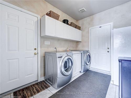 16 Forest Ridge, Limehouse, ON - Indoor Photo Showing Laundry Room