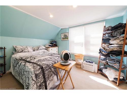 187 Erie Street, Port Colborne, ON - Indoor Photo Showing Bedroom