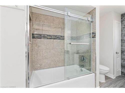 15219 Argyll Road, Georgetown, ON - Indoor Photo Showing Bathroom