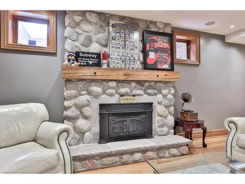 1391 Meadow Green Court, Mississauga, ON - Indoor Photo Showing Living Room With Fireplace