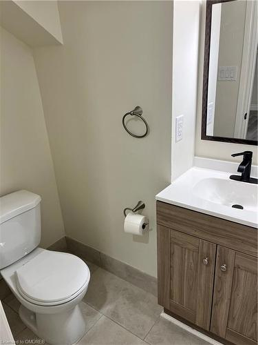 4-133 Stinson Street, Hamilton, ON - Indoor Photo Showing Bathroom