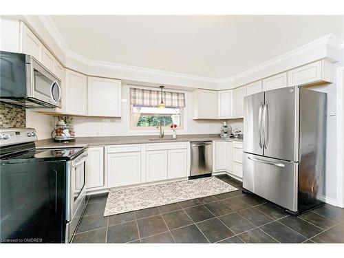 19997 Willoughby Road, Caledon, ON - Indoor Photo Showing Kitchen
