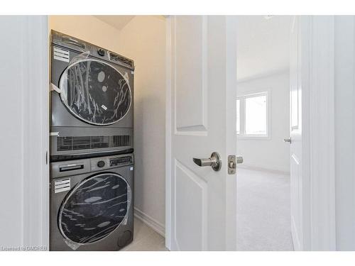 42 Edminston Drive Drive, Fergus, ON - Indoor Photo Showing Laundry Room