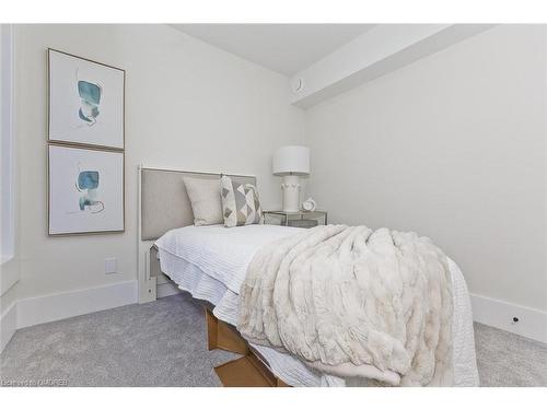 137 Lottridge Street, Hamilton, ON - Indoor Photo Showing Bedroom