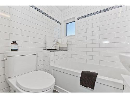 137 Lottridge Street, Hamilton, ON - Indoor Photo Showing Bathroom