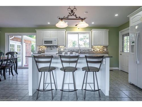 9630 Wellington 42 Road, Erin, ON - Indoor Photo Showing Dining Room