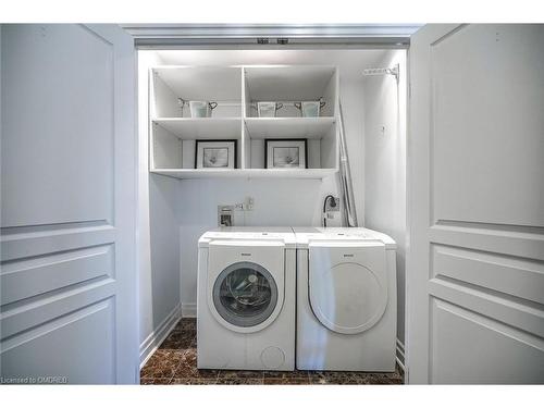 310-80 Port Street E, Mississauga, ON - Indoor Photo Showing Laundry Room