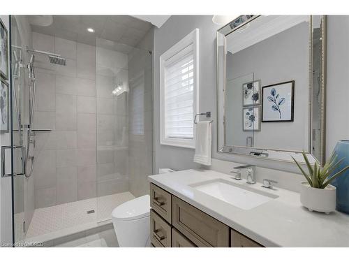 69 Miles Street, Milton, ON - Indoor Photo Showing Bathroom