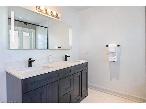 3-159 Vacation Inn Drive, Collingwood, ON - Indoor Photo Showing Bathroom