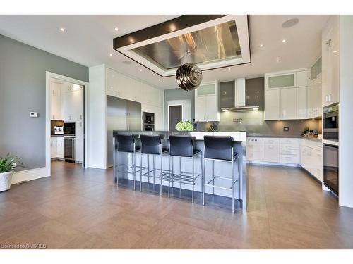 259 Burgundy Drive, Oakville, ON - Indoor Photo Showing Kitchen