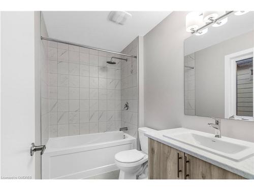 324 Catsfoot Walk, Nepean, ON - Indoor Photo Showing Bathroom