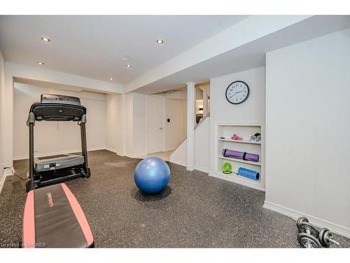 15 Fiddlehead Crescent, Waterdown, ON - Indoor Photo Showing Gym Room