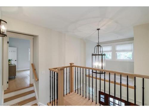 1330 Birchwood Heights Drive, Mississauga, ON - Indoor Photo Showing Other Room