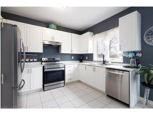 1234 Plato Drive, Fort Erie, ON - Indoor Photo Showing Kitchen With Stainless Steel Kitchen