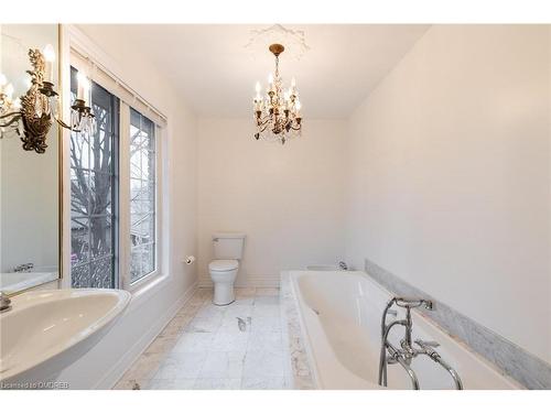 3286 Shelburne Place, Oakville, ON - Indoor Photo Showing Bathroom