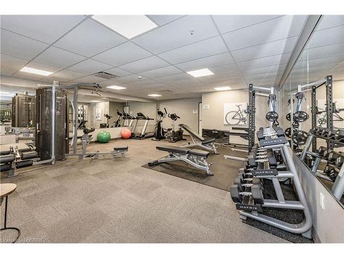 211-104 Summit Ridge Drive, Guelph, ON - Indoor Photo Showing Gym Room