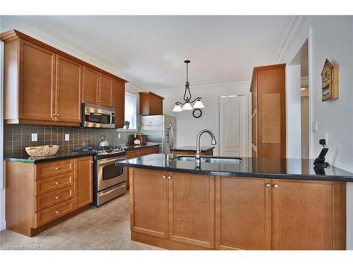 3403 Fox Run Circle, Oakville, ON - Indoor Photo Showing Kitchen With Stainless Steel Kitchen With Double Sink