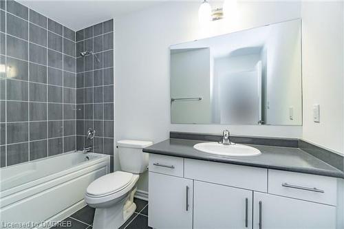 9 Leiterman Drive, Milton, ON - Indoor Photo Showing Bathroom