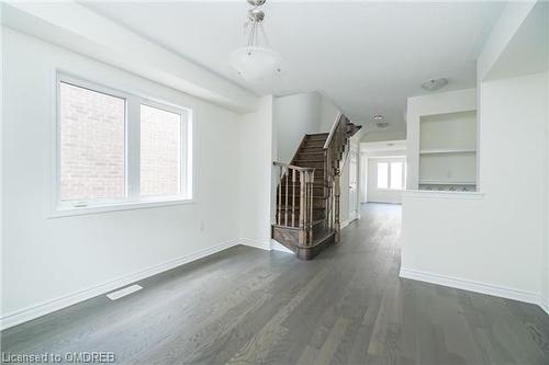 9 Leiterman Drive, Milton, ON - Indoor Photo Showing Other Room