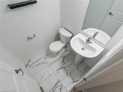 1 Haney Drive, Thorold, ON - Indoor Photo Showing Bathroom