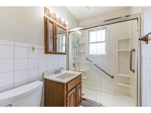 5688 Sherkston Road, Port Colborne, ON - Indoor Photo Showing Bathroom