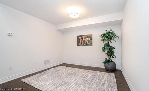 31 Hiawatha Court, Vaughan, ON - Indoor Photo Showing Other Room