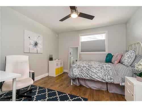 14 Princess Anne Drive, Georgetown, ON - Indoor Photo Showing Bedroom