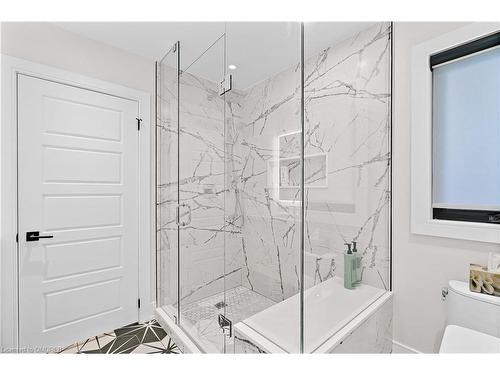 1344 Bridge Road, Oakville, ON - Indoor Photo Showing Bathroom