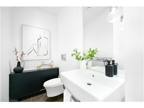 5542 Winston Churchill Boulevard, Erin, ON - Indoor Photo Showing Bathroom